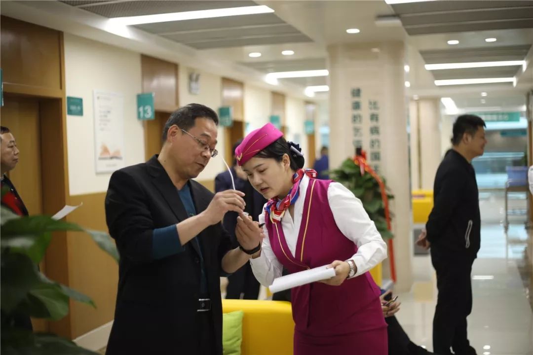 丽水24小时套医保卡(北京医保卡使用指南)